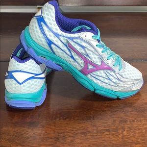 Mizuno Sneakers